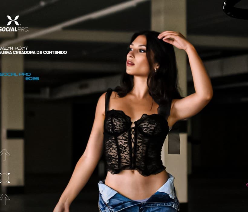 EVELYN FOXYY